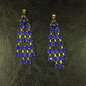 Beautiful Prom Worthy Earrings